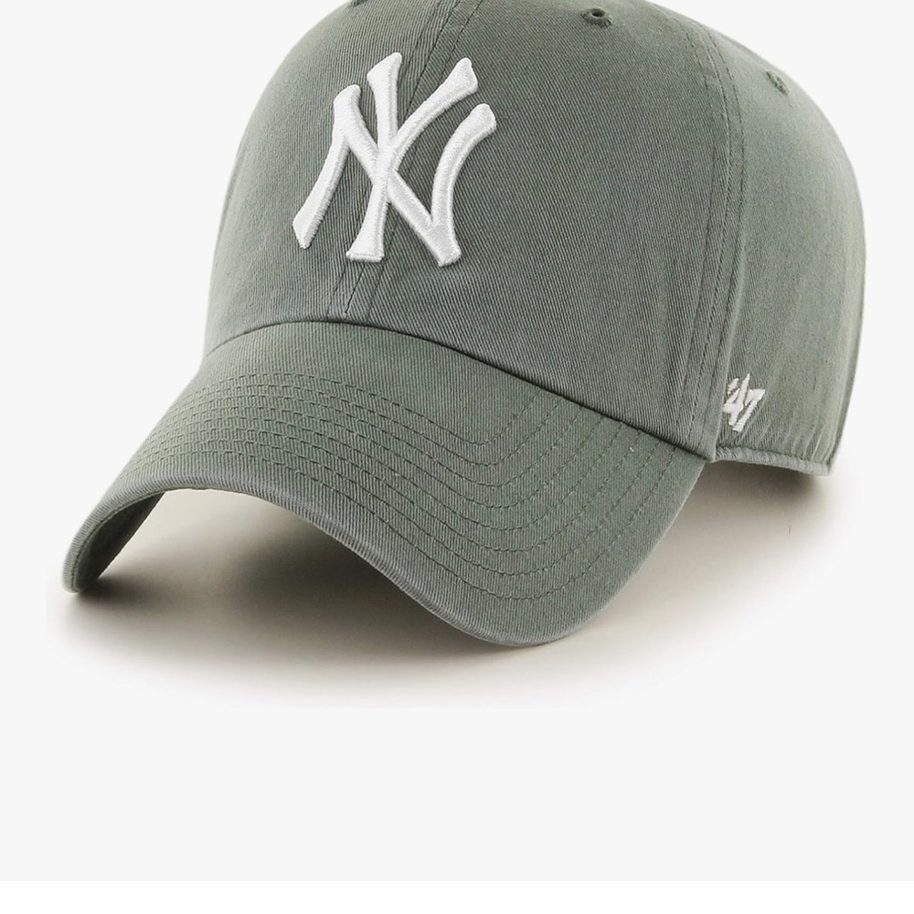 47 Brand MLB Women's Hat in Olive and White